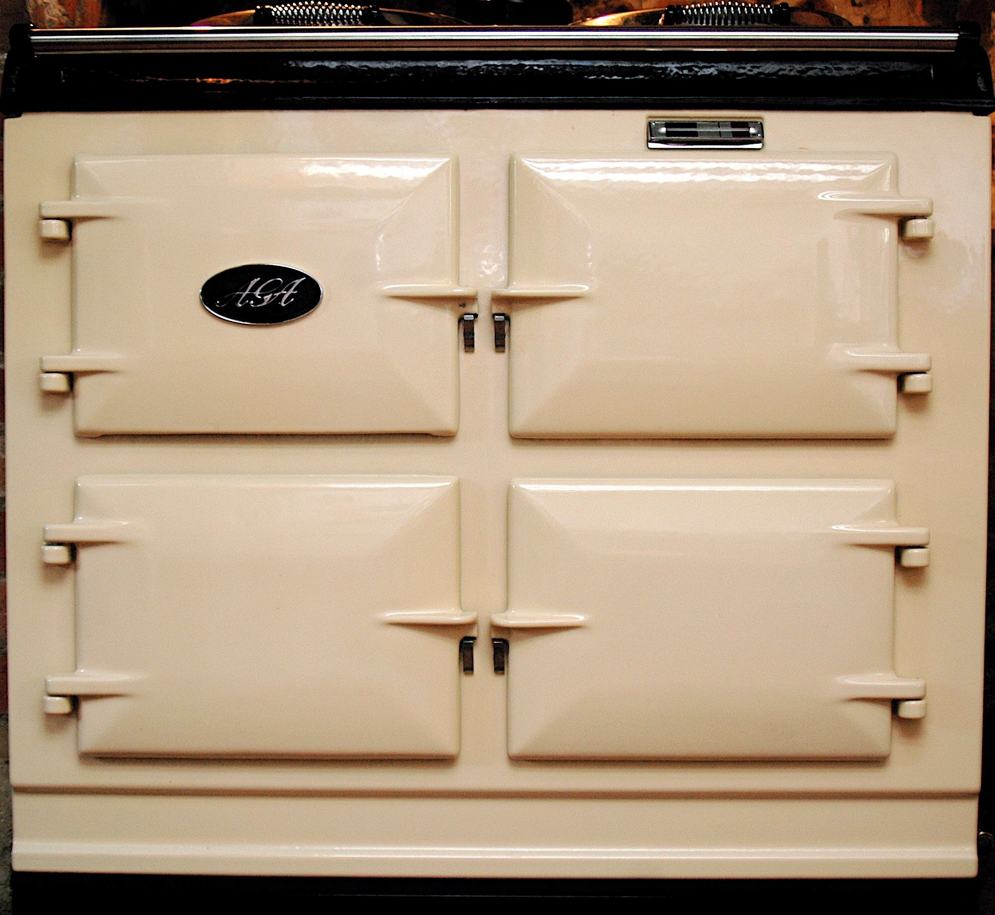 OIL-FILLED AGA and Rayburn Servicing
